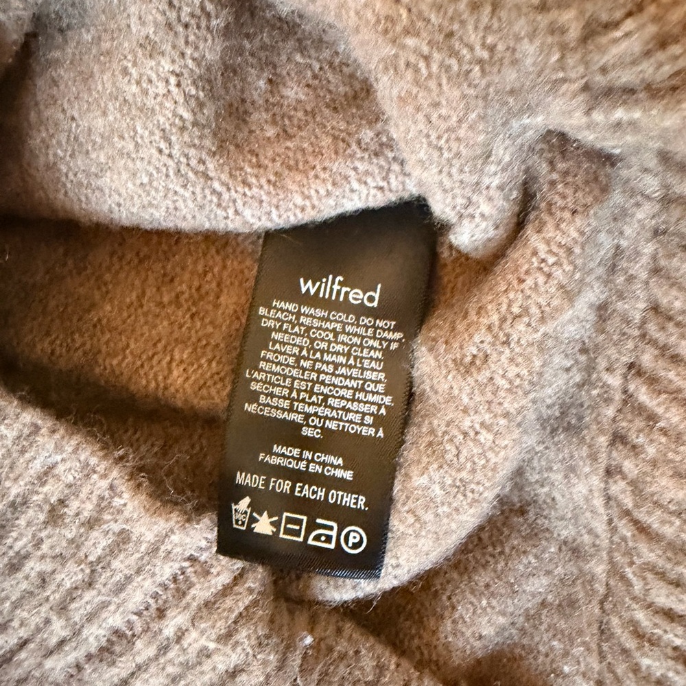 Aritzia Wilfred Dear Sweater in Heather Nomad Taupe - Picture 6 of 9